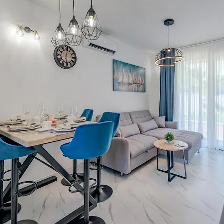 Apartment Luxury Giga *